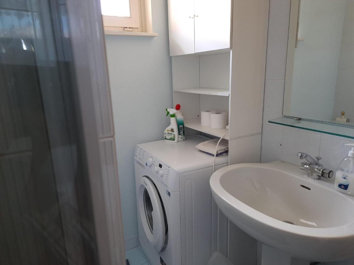 ドマーゾCasa Dinaアパートメント エクステリア 写真